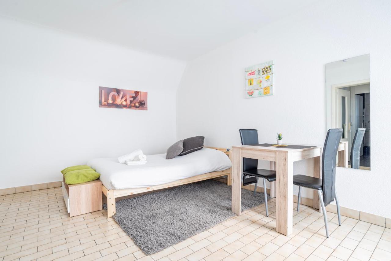 Petit Cronenbourg - GOLDEN TREE - WIFI - 5 min gare de Strasbourg Appartement Buitenkant foto